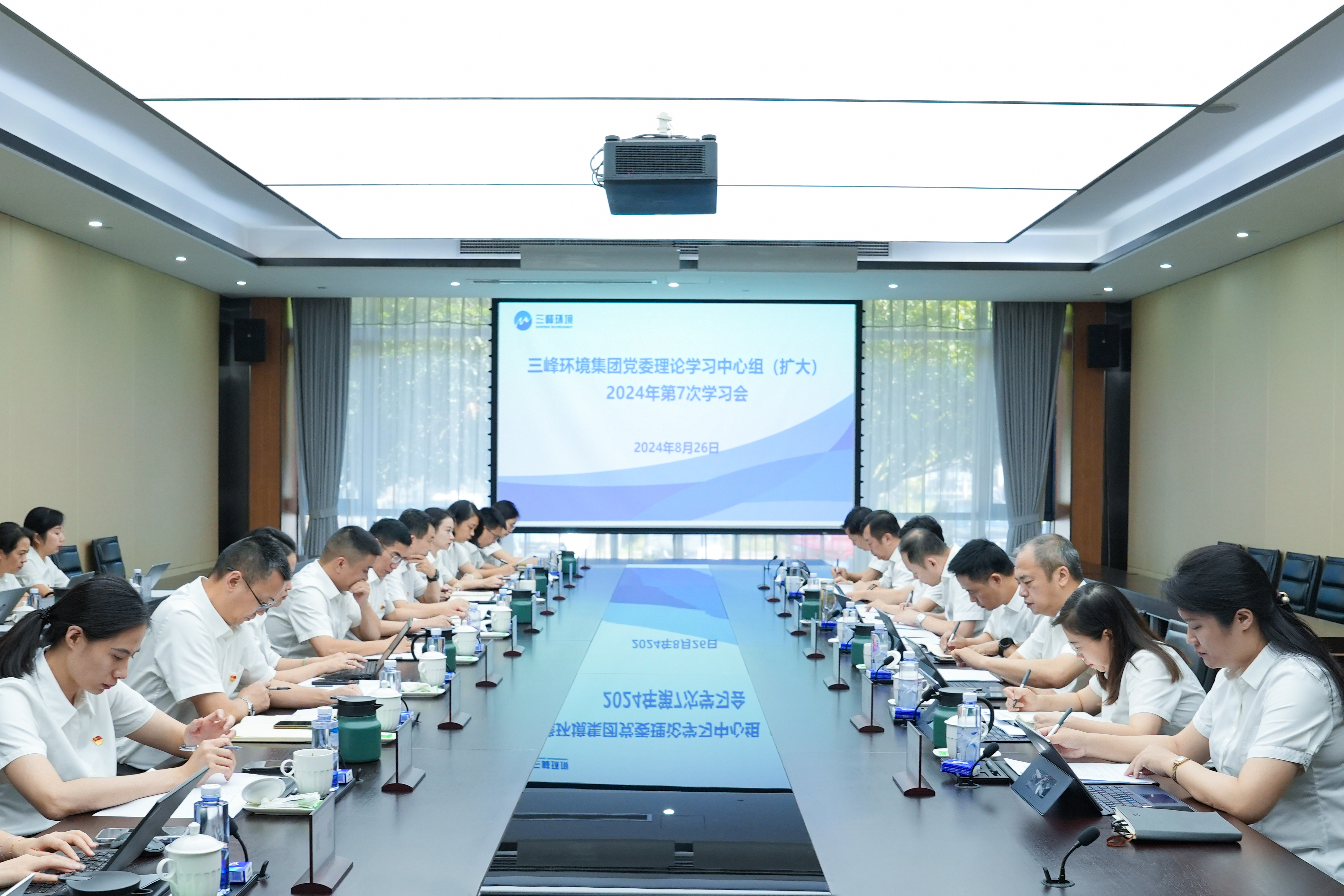 DSC03522.jpg DSC03522.jpg